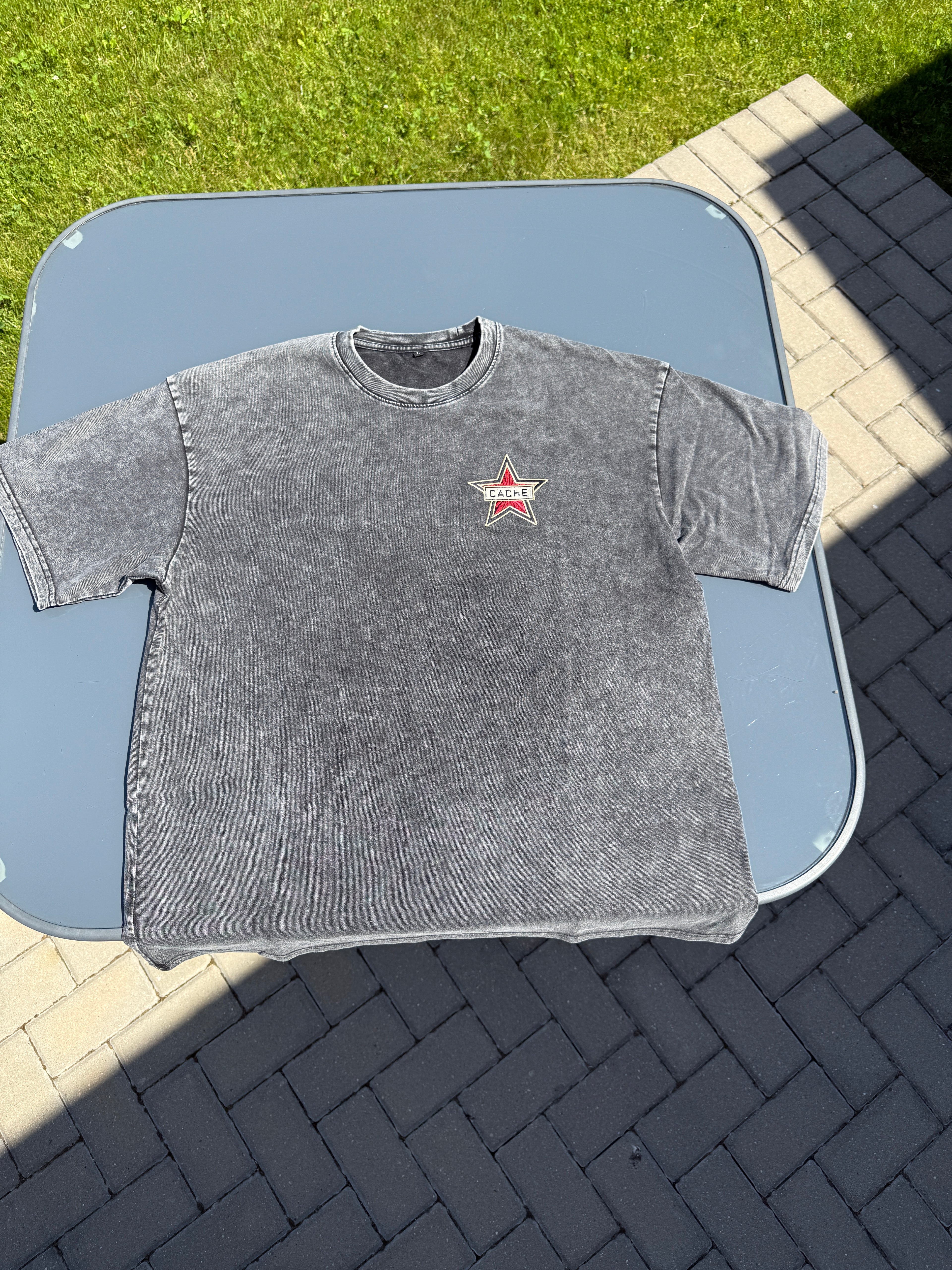 T-Shirt Cache CS2